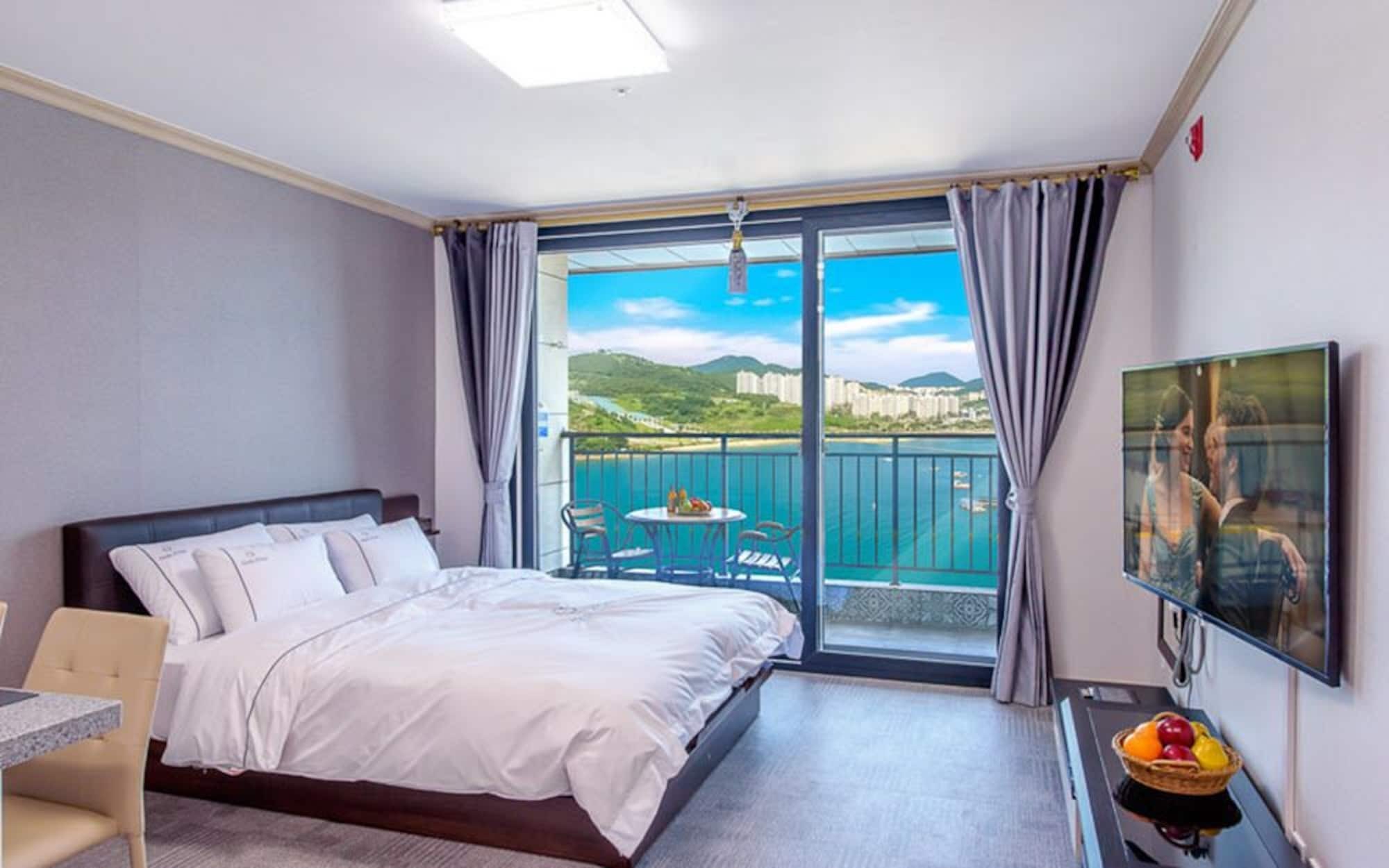 Onda D'Oro Hostel Yeosu Exterior photo