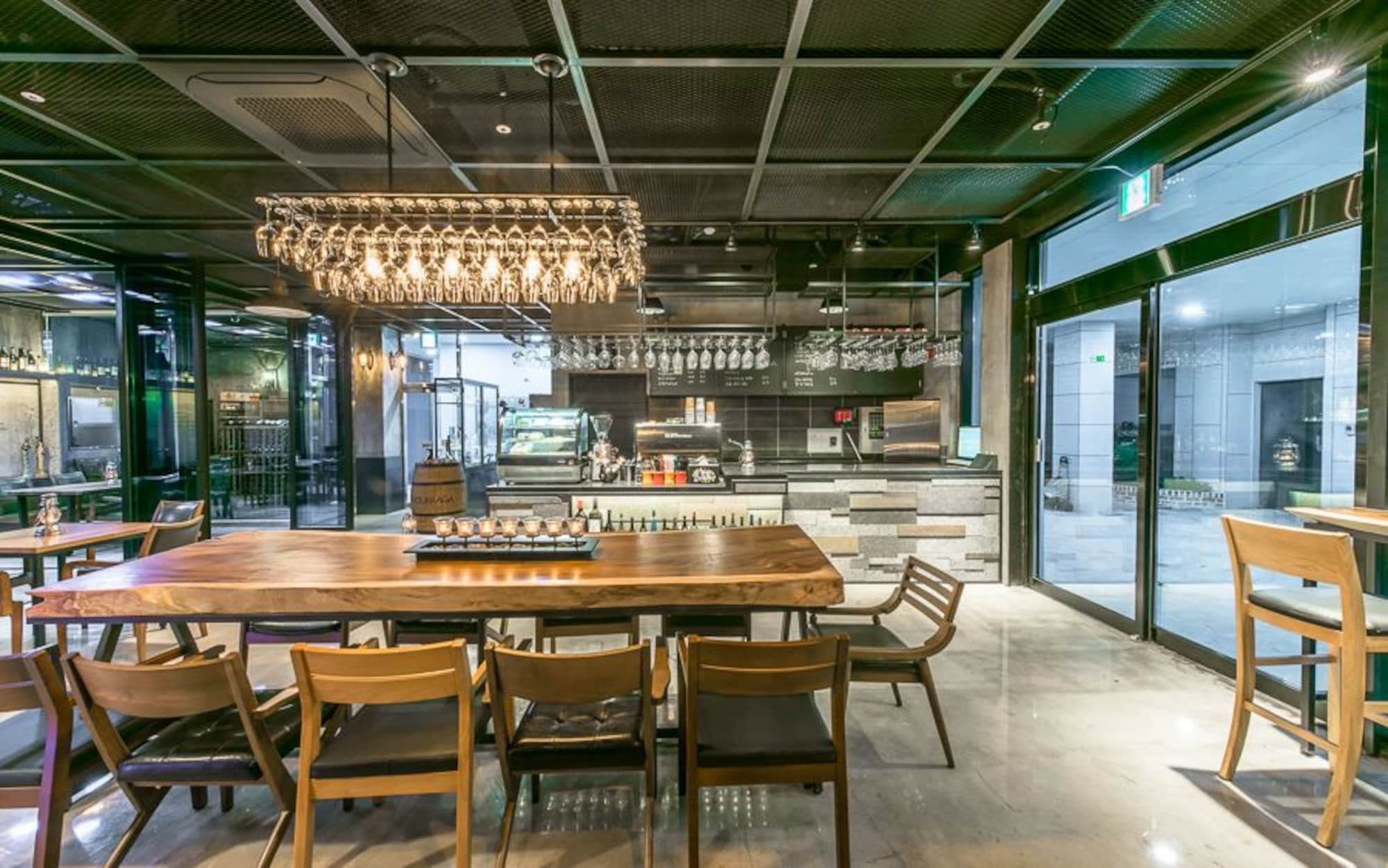 Onda D'Oro Hostel Yeosu Exterior photo
